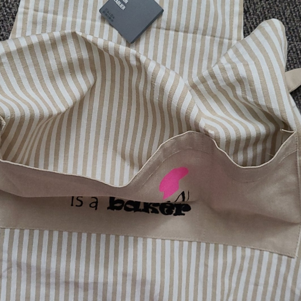 Apron - Picture 5 of 5